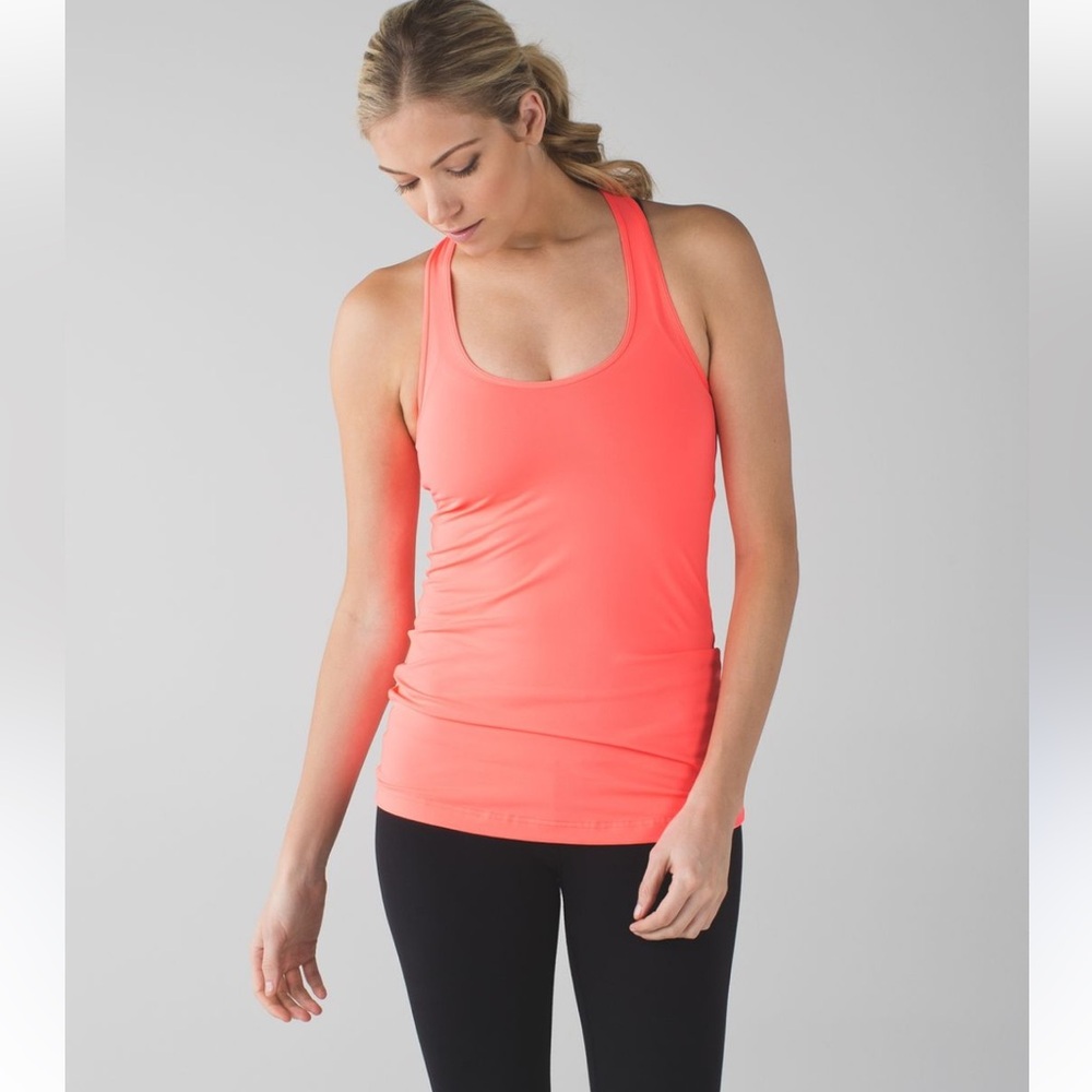 Lululemon athletic Tank Top With with supportive Bra race yoga